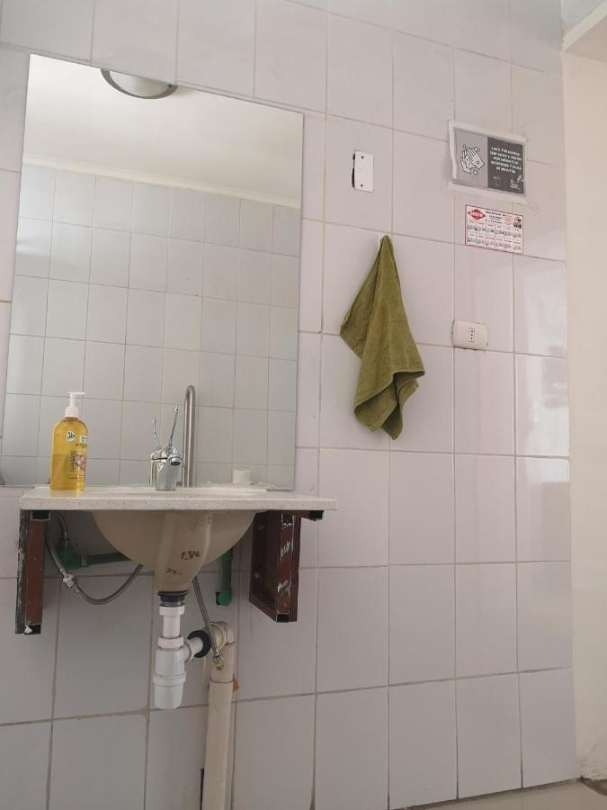 Hostal Vitalia Santiago del Cile Esterno foto
