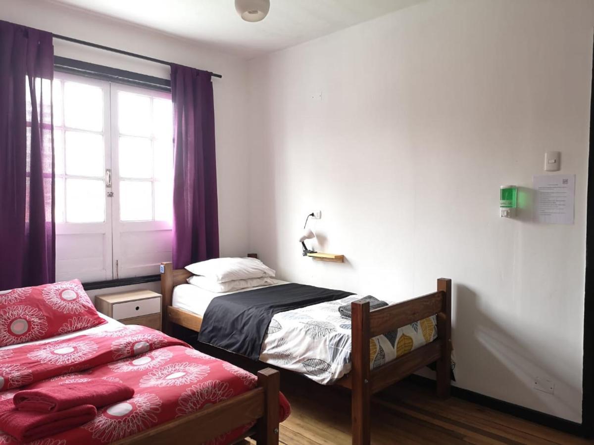 Hostal Vitalia Santiago del Cile Esterno foto